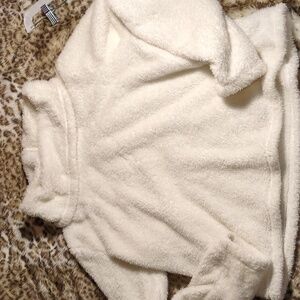 Winter white aerie fuzzy crop top sz L